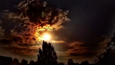 صورة مصور ينشر فيديو لنيزك أضاء سماء مدينة أميركية