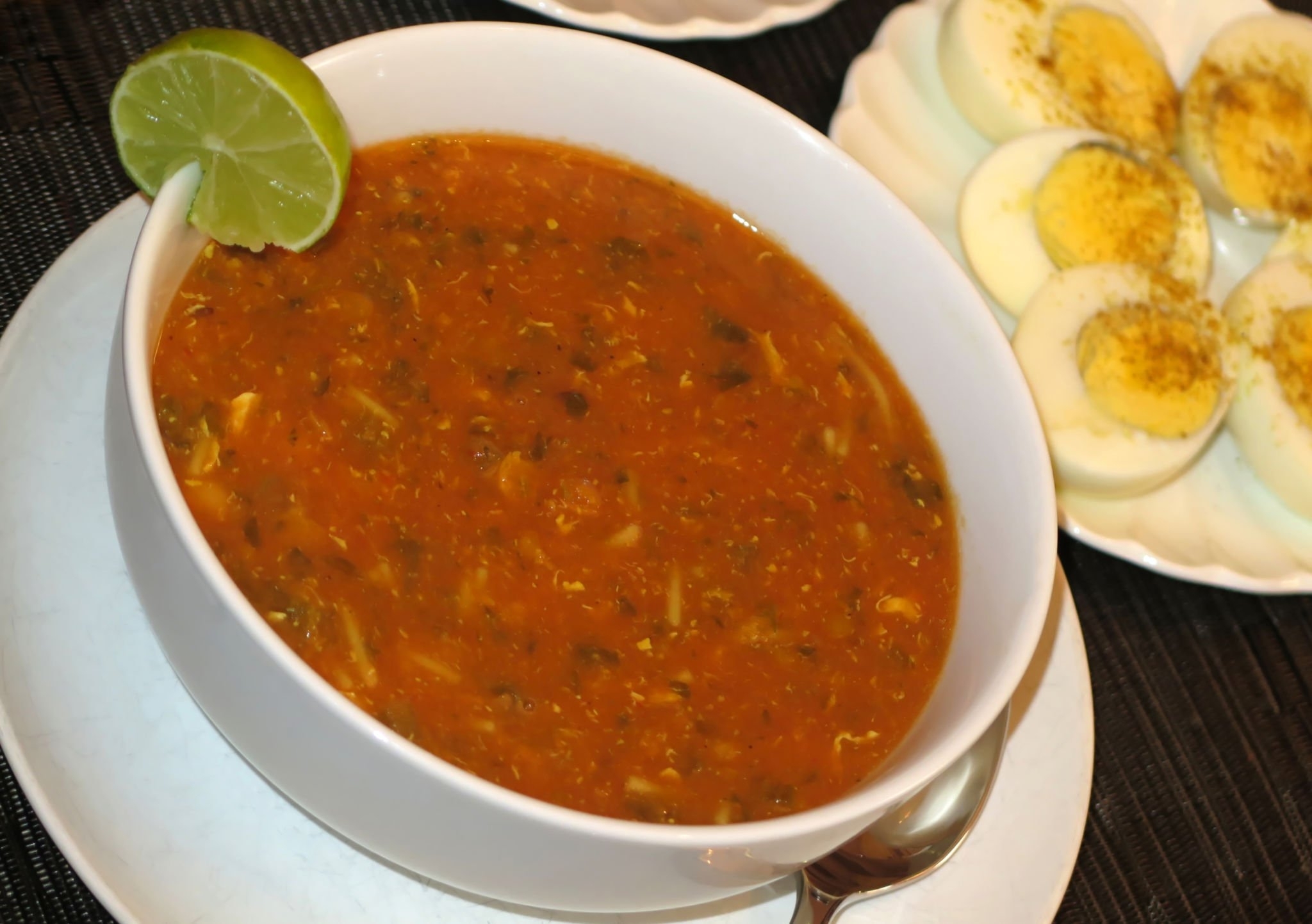 الحريرة المغربية : موائد رمضانية مع نادية أوكيلي