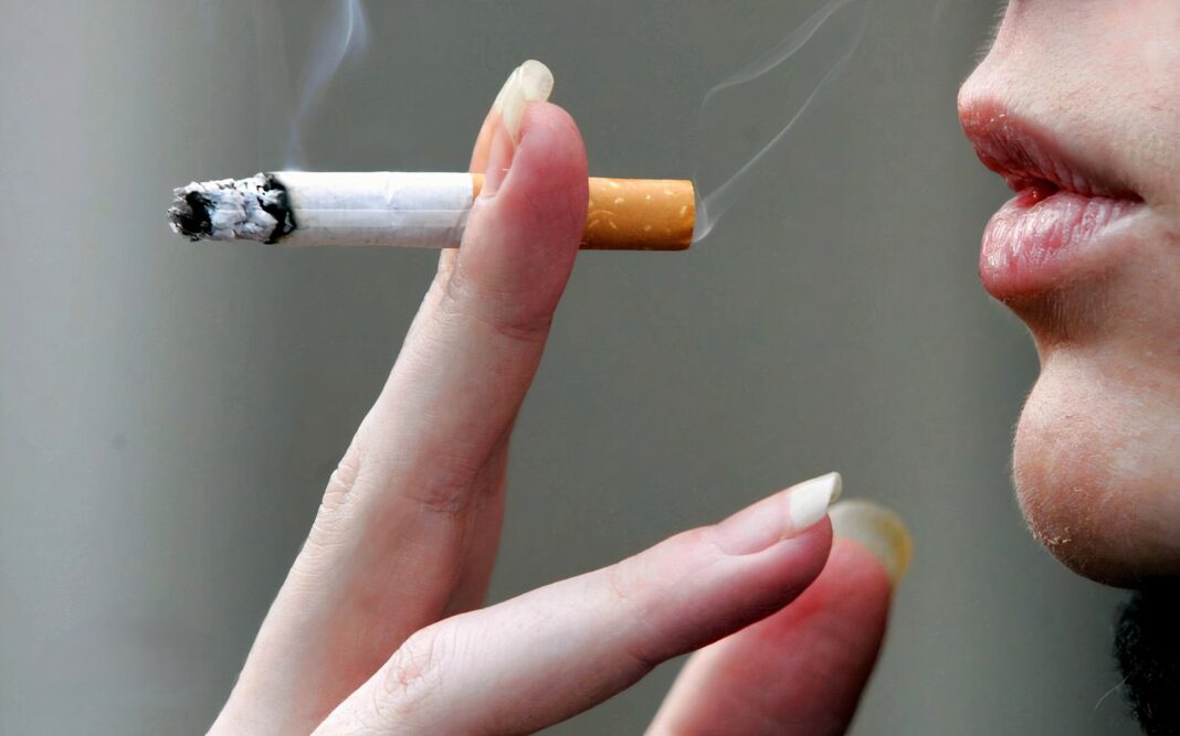 التدخين يزيد خطر الإصابة بالسكري من النوع الثاني