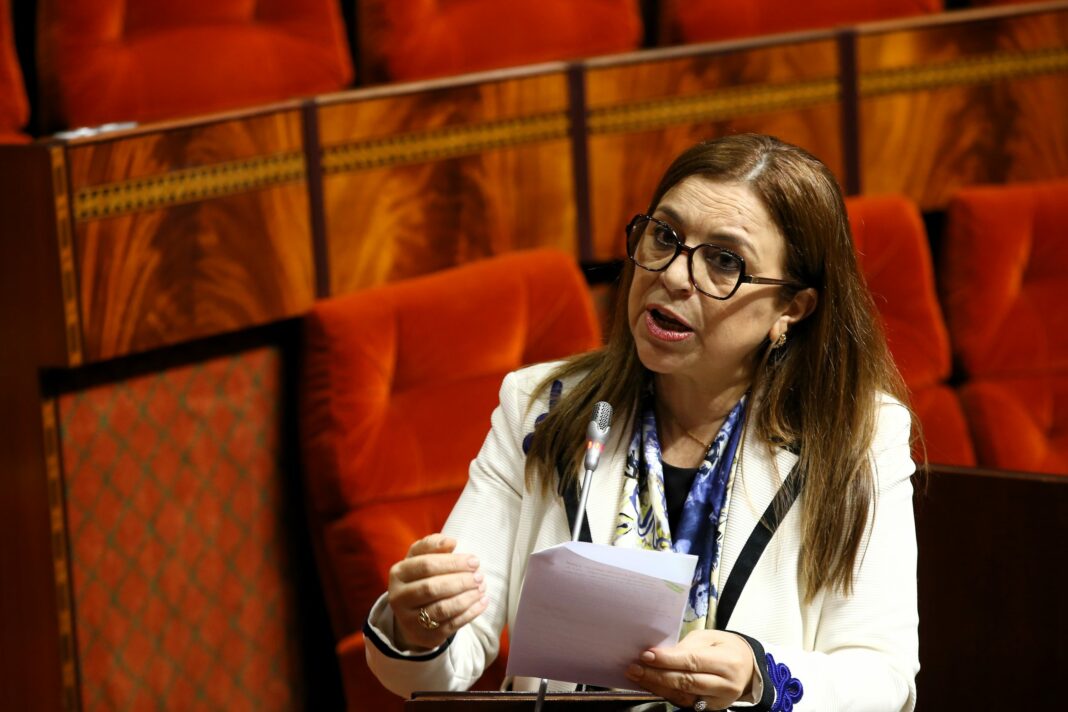 بن يحيى تؤكد على أهمية مشاركة المرأة في الحياة السياسية