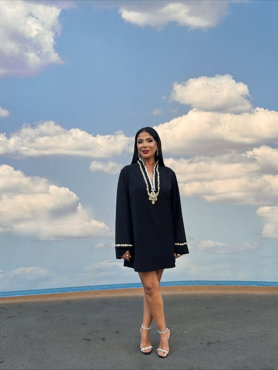 منى زكي فوغ وورلد 2025