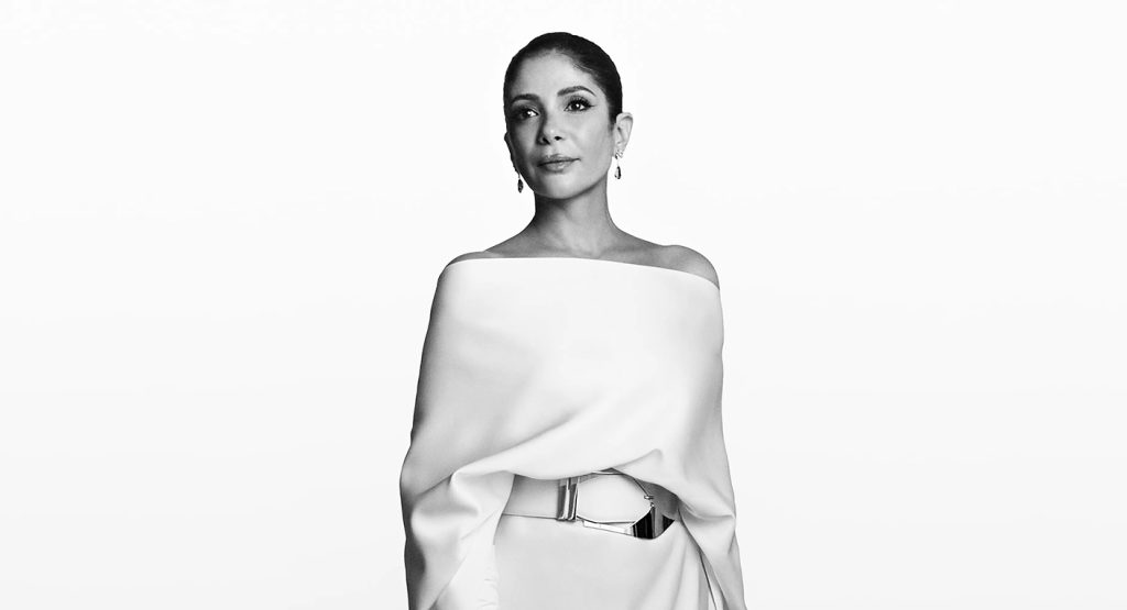 منى زكي تمثل السينما العربية في “فوغ وورلد 2025”