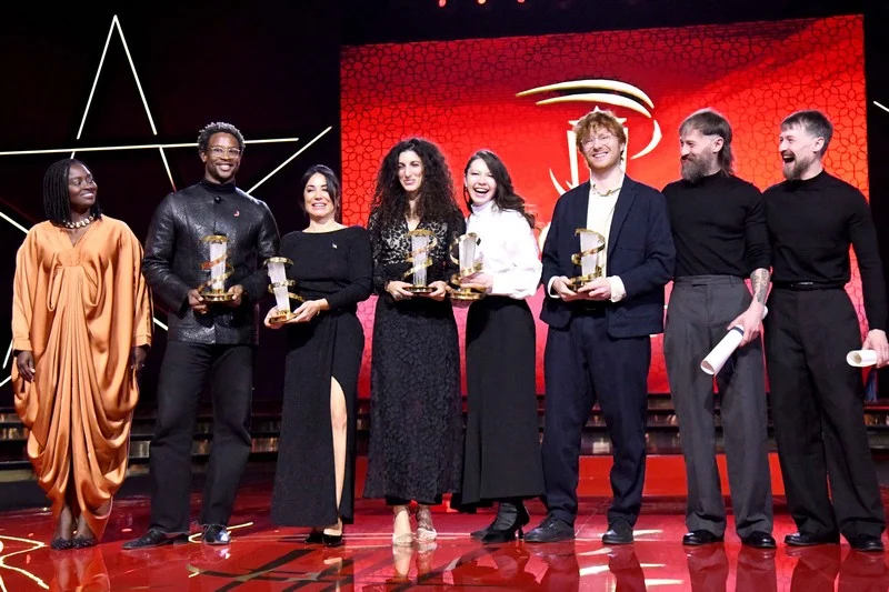 السحيري تُشرّف ختام مهرجان مراكش بفيلم “سماء بلا أرض “