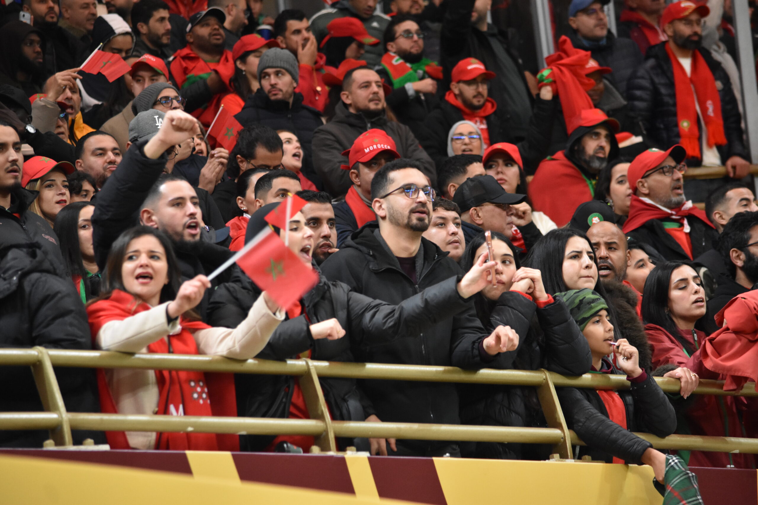 النساء في مدرجات كأس إفريقيا