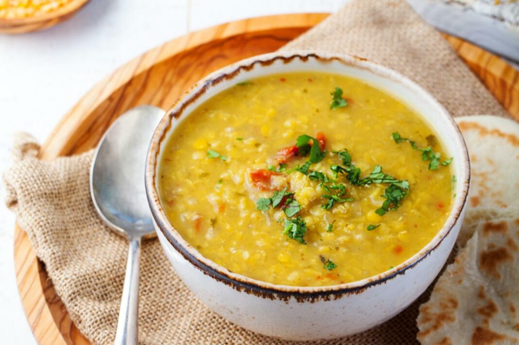 شوربة العدس بالخضر