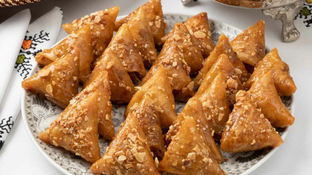 بريوات اللوز