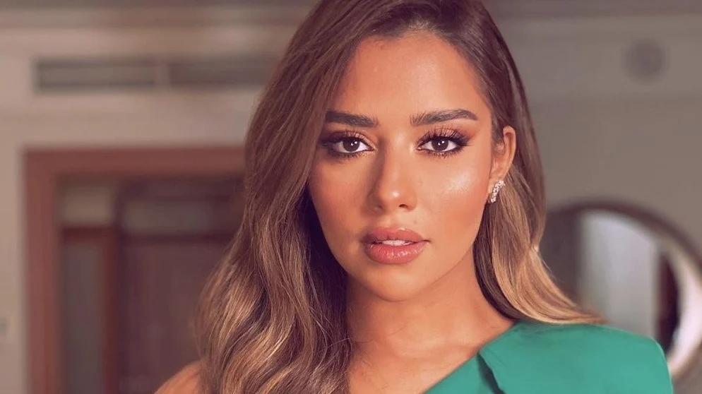 إطلالات بلقيس فتحي