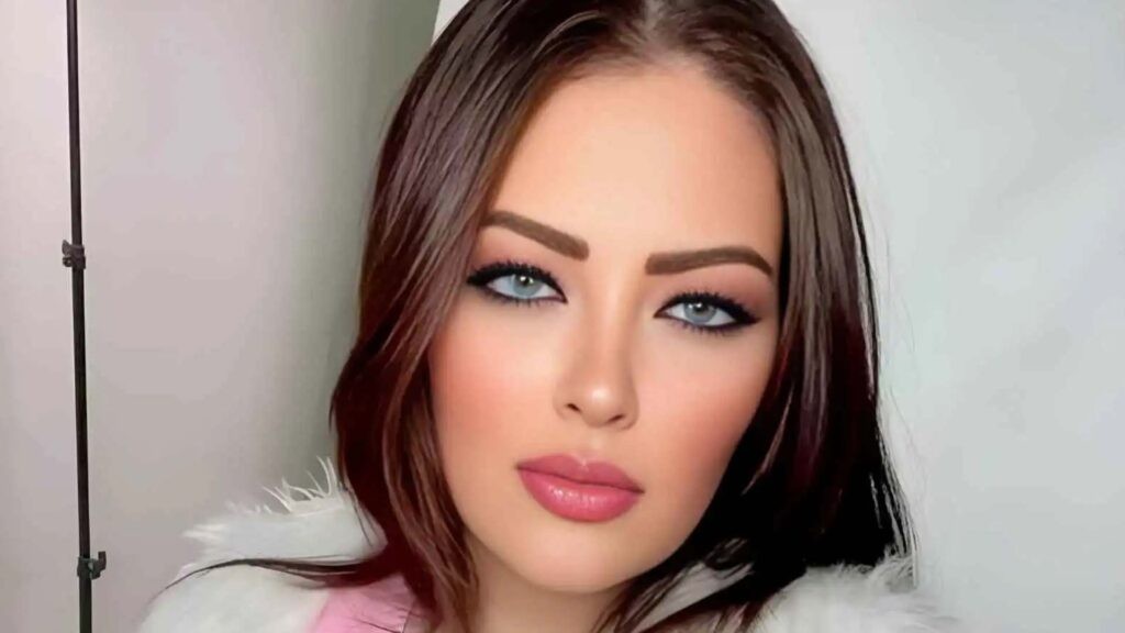 بثّ الوداع الأخير: مأساة المدونة بسنت سليمان تهزّ الوطن العربي بسنت سليمان