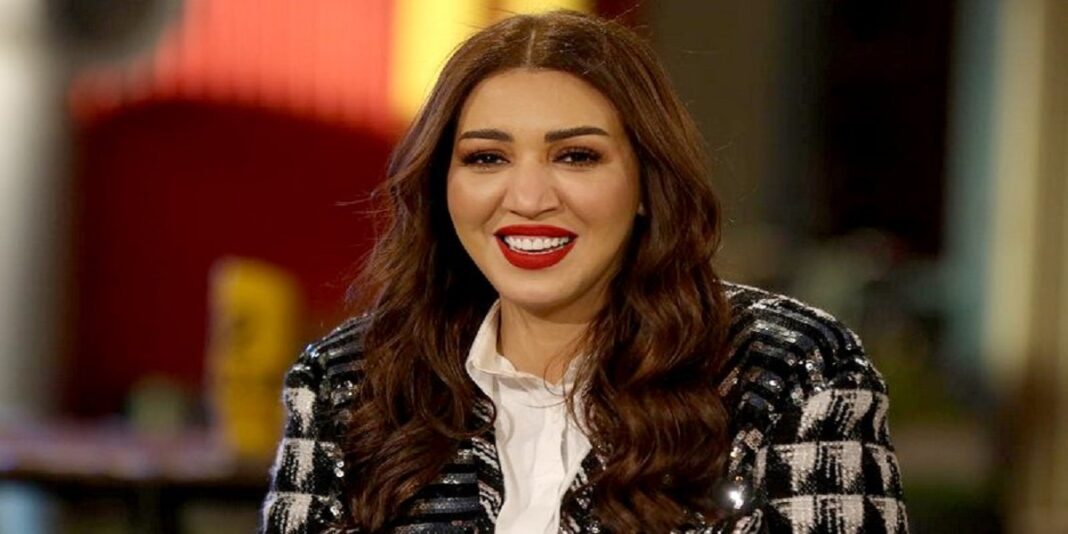 أسماء لمنور