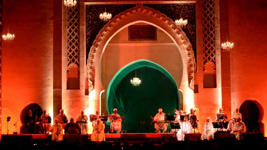 مهرجان فاس للموسيقى العالمية العريقة يسدل الستار على دورة استثنائية مهرجان فاس للموسيقى العالمية العريقة